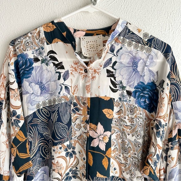 Johnny Was NWOT LEO SILK BUTTON DOWN TOP Size S - Picture 8 of 14